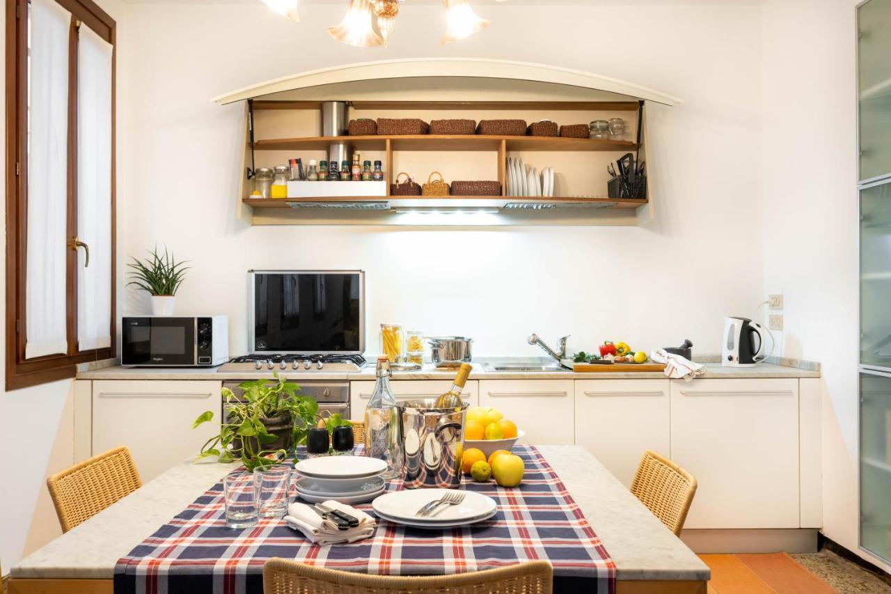 Marco'S Venice House - StayinВенеция Экстерьер фото